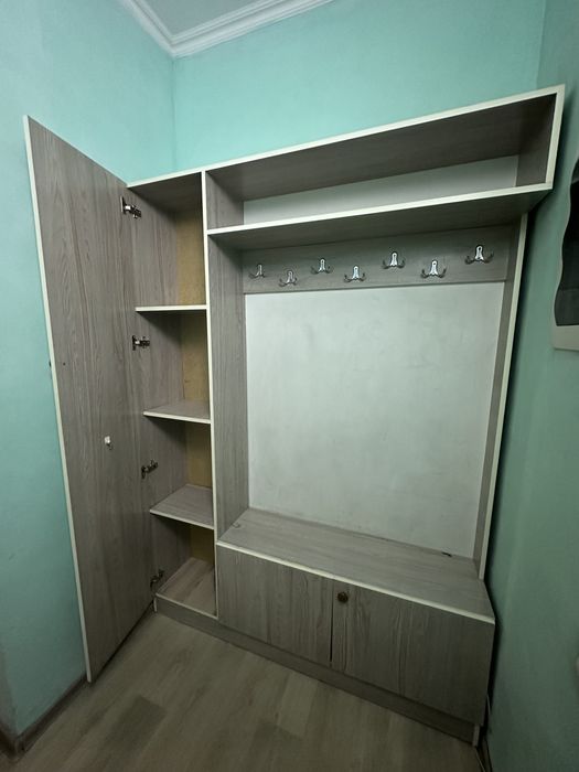 Шкаф в прихожую
