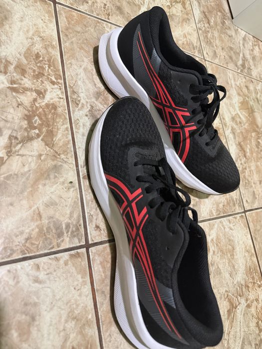 Обувки за бягане ASICS