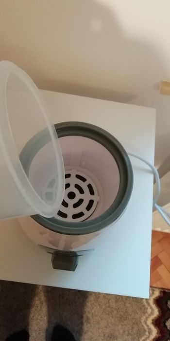 Încălzitor și sterilizator pentru biberon-acasă& la drum