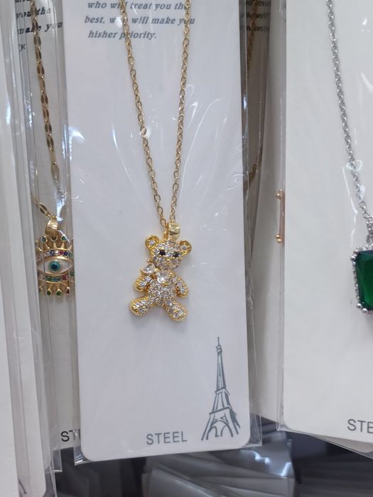 Всичко по 5€ броя