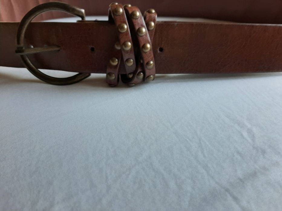 Стилни и елегантни дамски колани