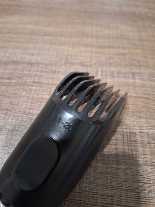 Тример за коса/брада Braun 5542 за части