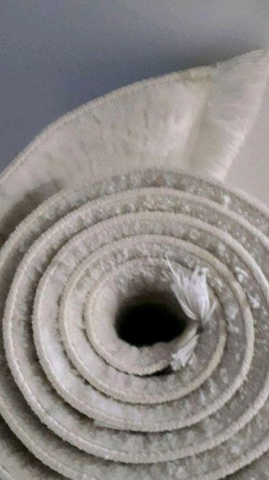 Продам прикроватный ковер