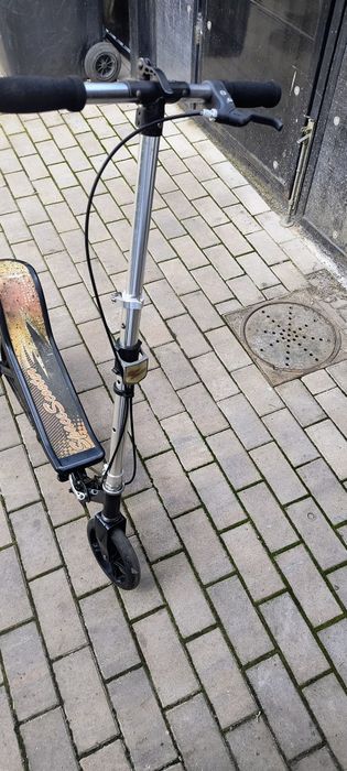 Vând trotineta Space Scooter