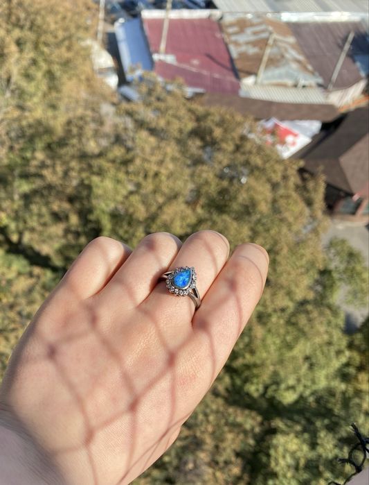 Inel din argint cu opal