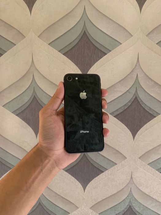Iphone 8 64gb ideal