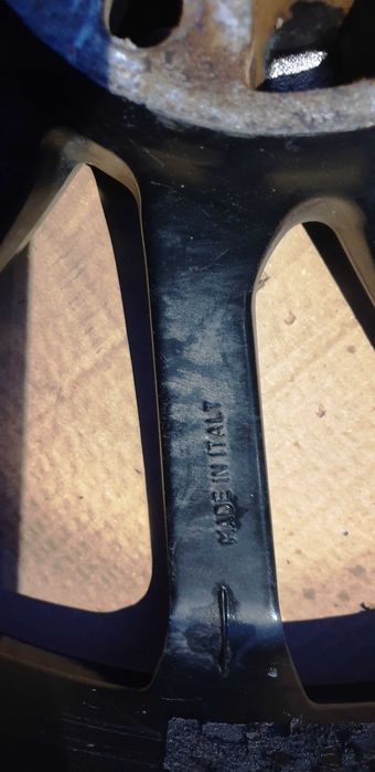 janta Toyota Rav4 model nou pe 19 inci