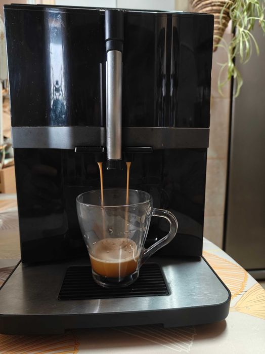 de vanzare Espressor automat SIEMENS EQ300 extraKlasse