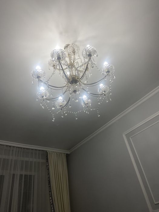 Продам хрустальные люстры