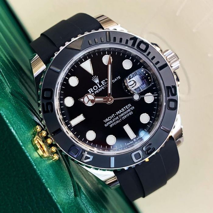 Rolex Yacht - Master 42,mm Black