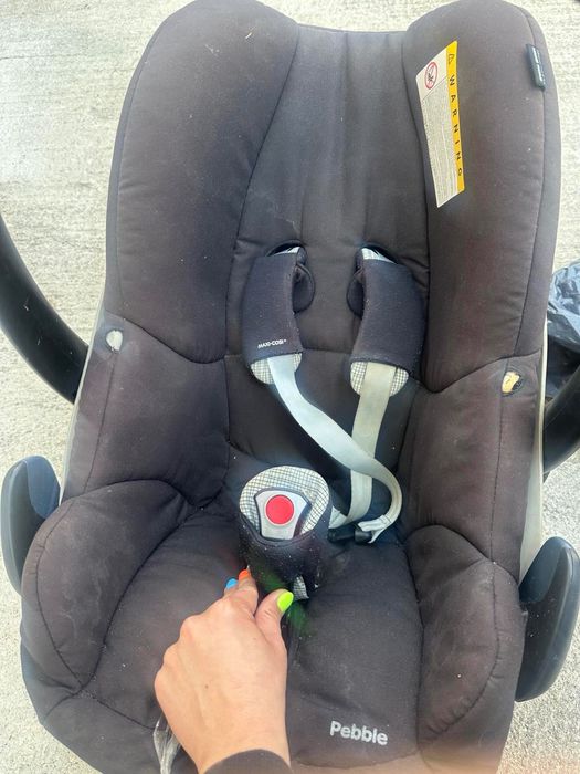 Maxi Cosi бебешки стол за кола от 0 до 18месеца -Цена: 40 лева?