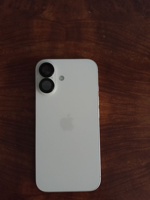 Игровой ноутбук+ iPhone 16
