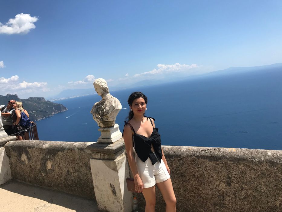 Pantaloni scurți MASSIMO DUTTI