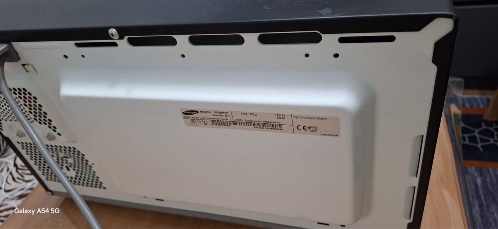 Продам микроволновую печь