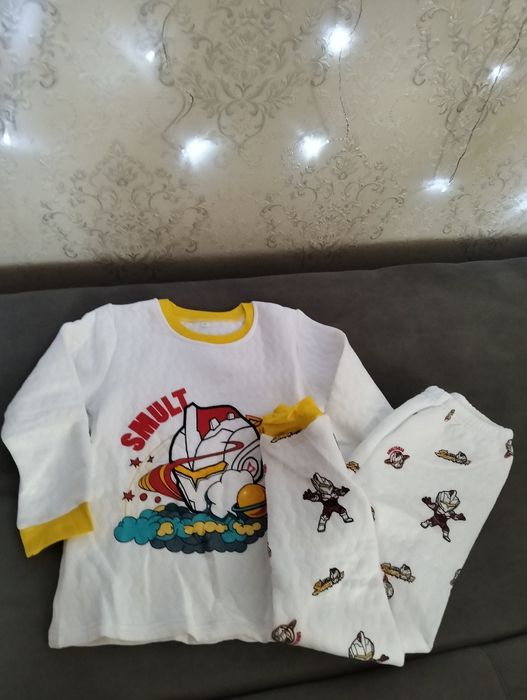 Продам пижамы на мальчика и девочку