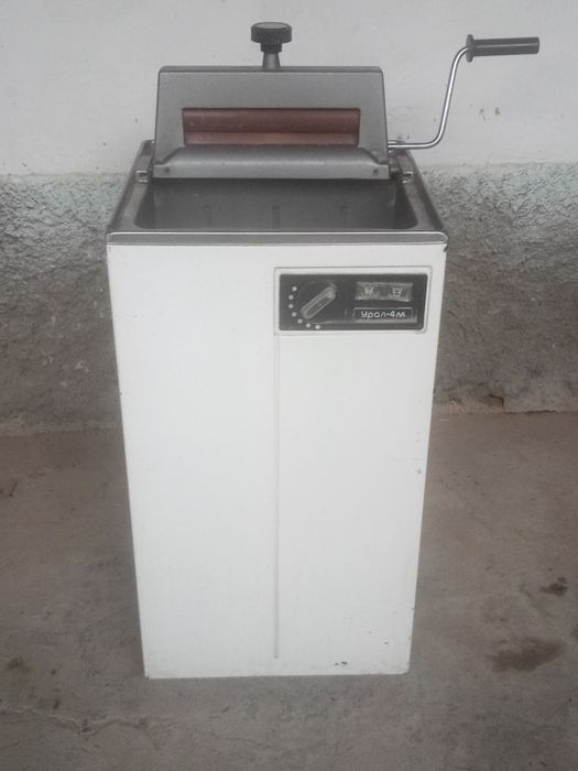 Продам Стиральную машину