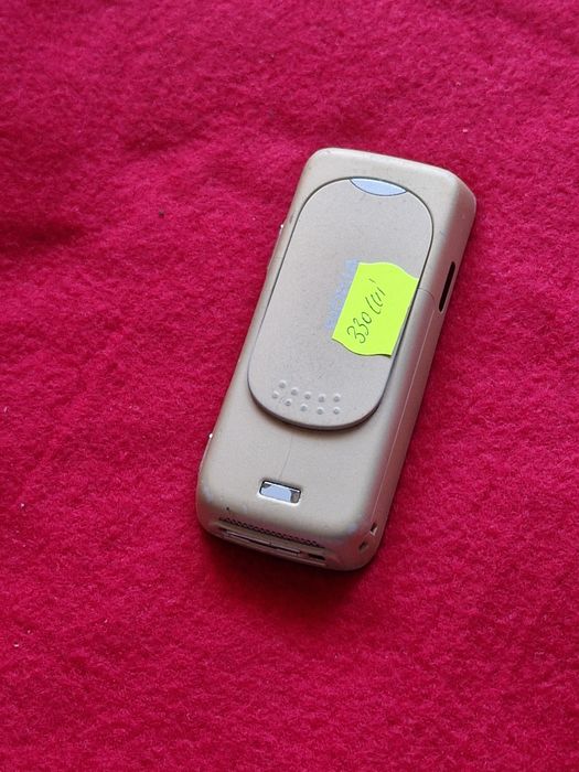 Telefon Nokia N73