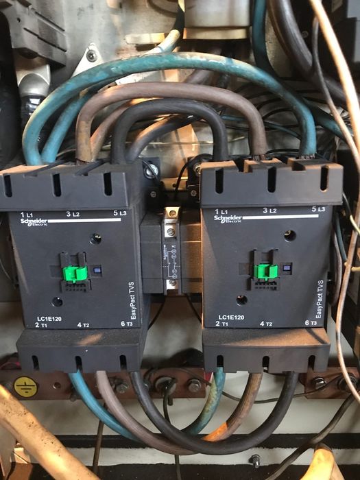 Услуга электрик.