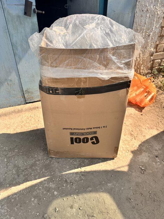 Коляска для детей , новая