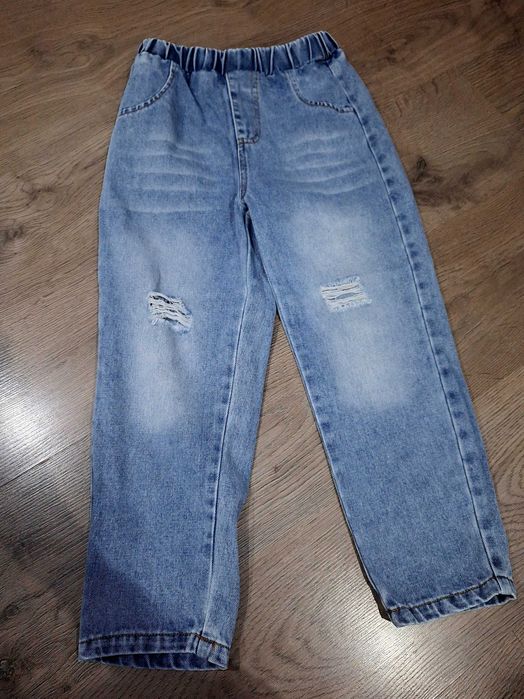 Детски дънки за момче