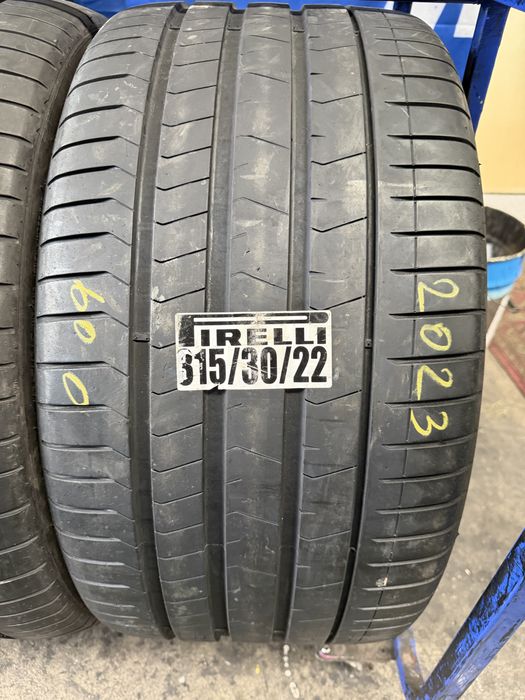 275/35/22  315/30:22 pirelli