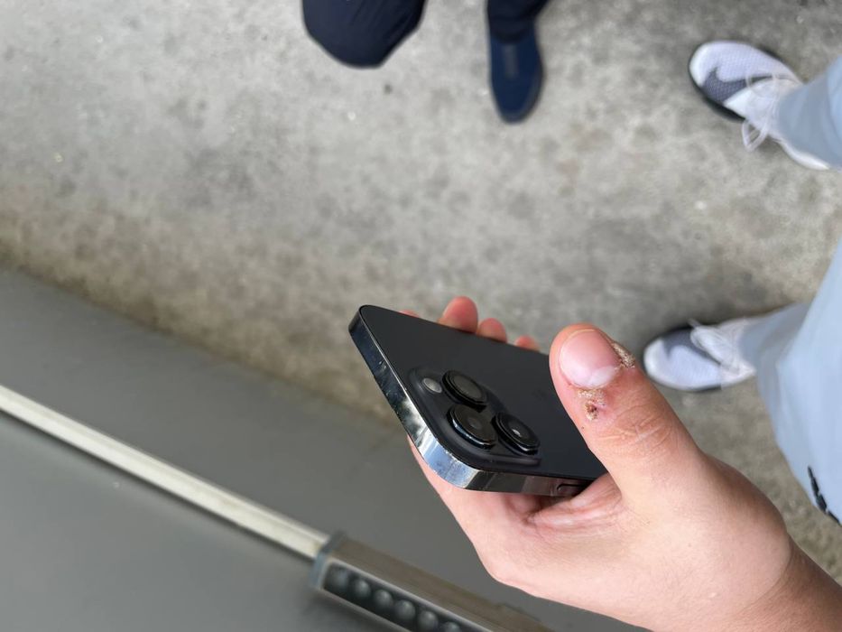 Iphone 14 pro max black
