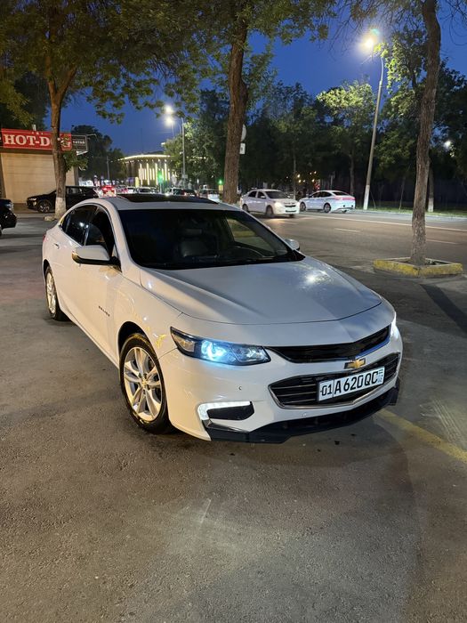 Chevrolet Malibu 2018 — 2