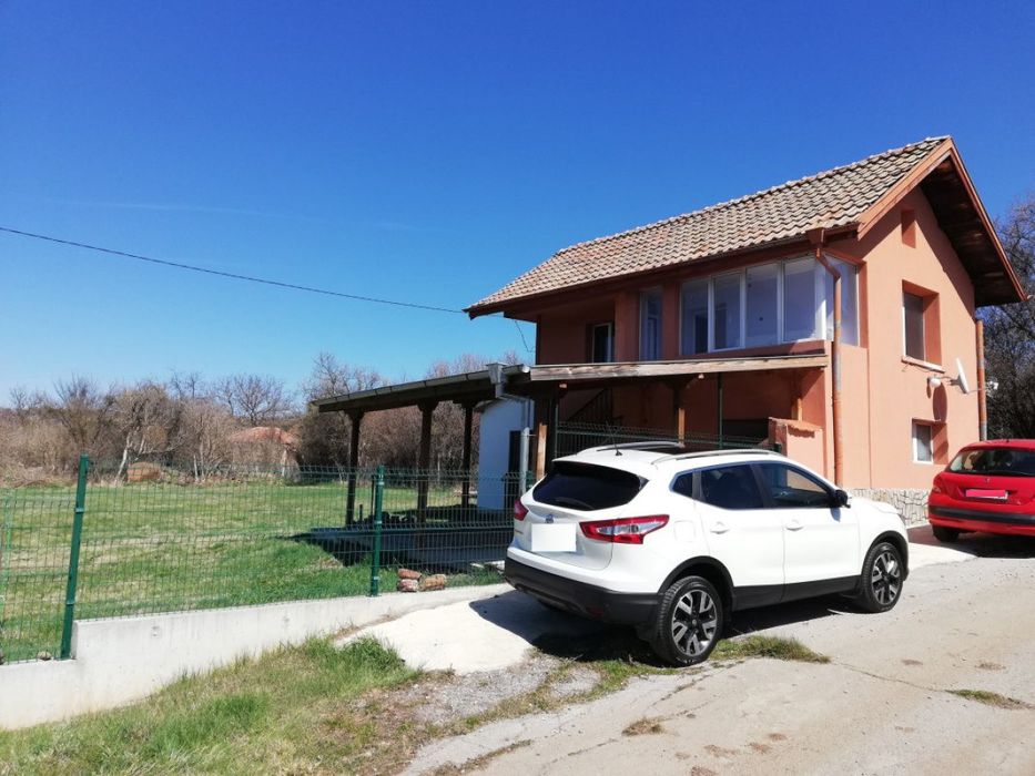 Продава се Къща в с. Велковци, Област Перник - 84 кв.м за 774 €/кв.м - Снимка #2