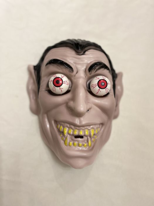 Маски на Хэллоуин