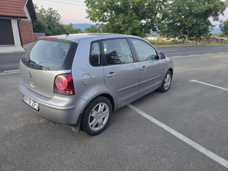 VOLKSWAGEN Polo 2009 — imagine 3