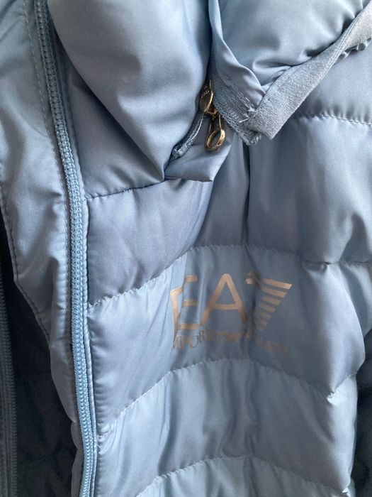 EA7 Emporio Armani яке оригинол