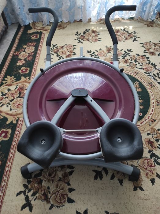 Напольный тренажёр