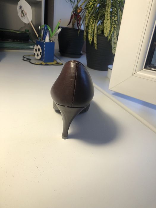 Продам туфли нарядные