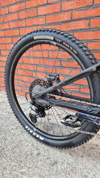 Електрически карбонов велосипед PIVOT SHUTTLE SL, TEAM XTR, FOX, XTR