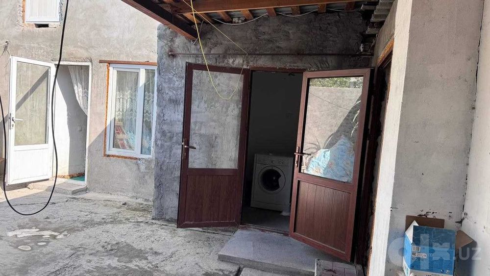 Kvartera arenga beriladi 1 xona 250$