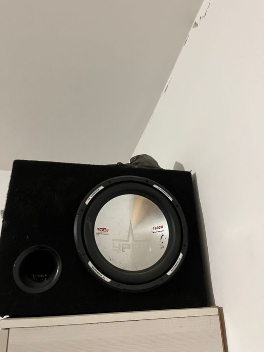 Буфер Урал , усилител есть 1600W