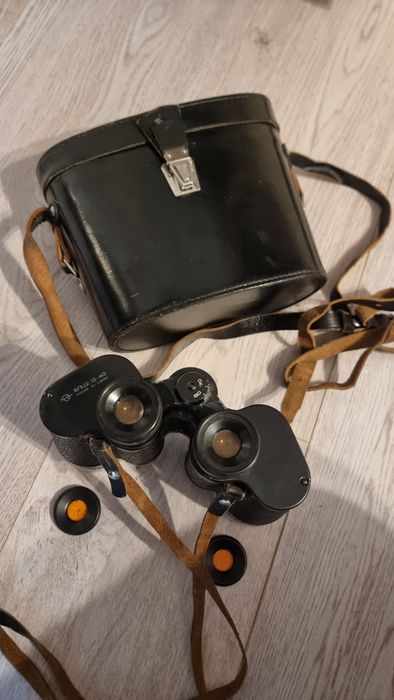 Binoclu URSS anii 80' super raritate ,piele