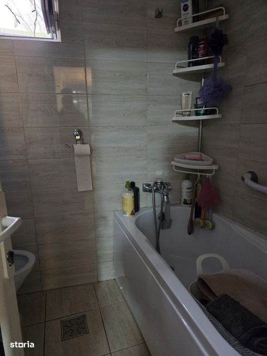 Spatiu Comercial Magazin