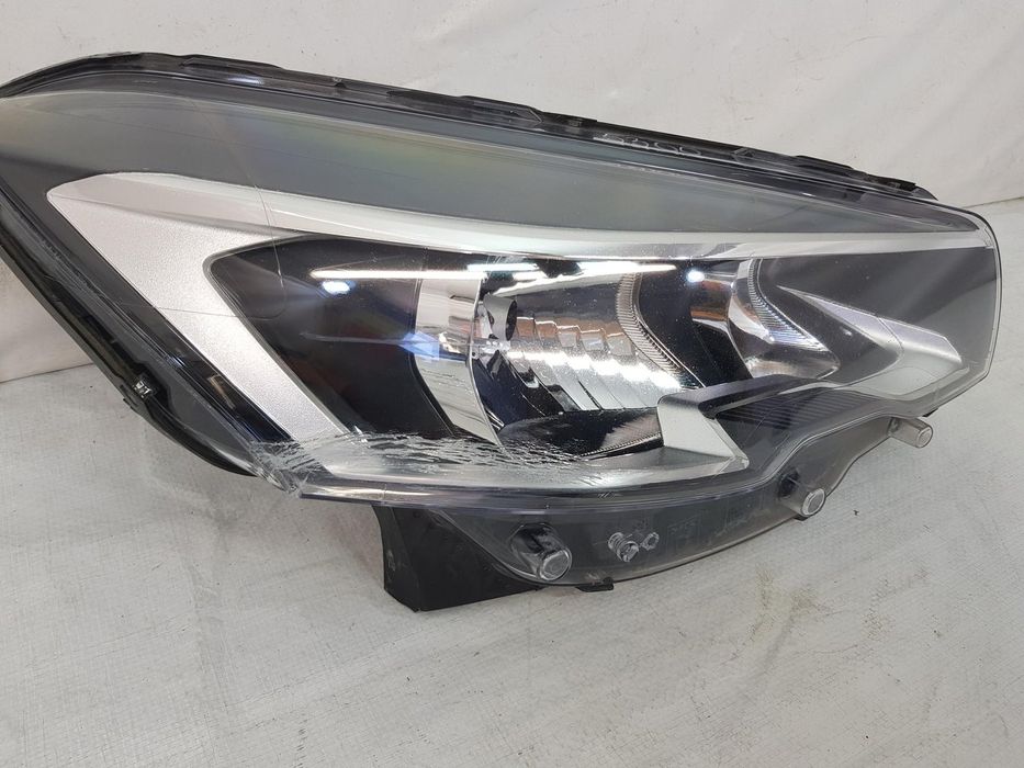 Far dreapta halogen Peugeot 508 facelift dupa 2014