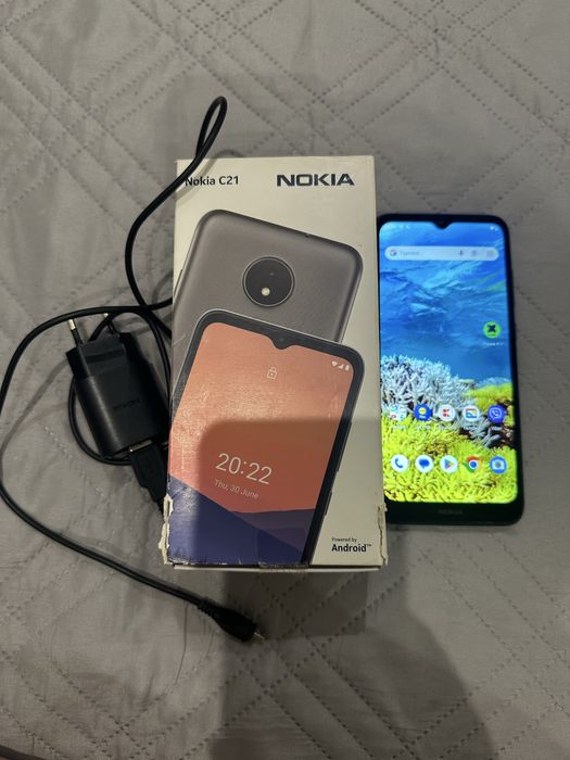 Смартфон Nokia C21