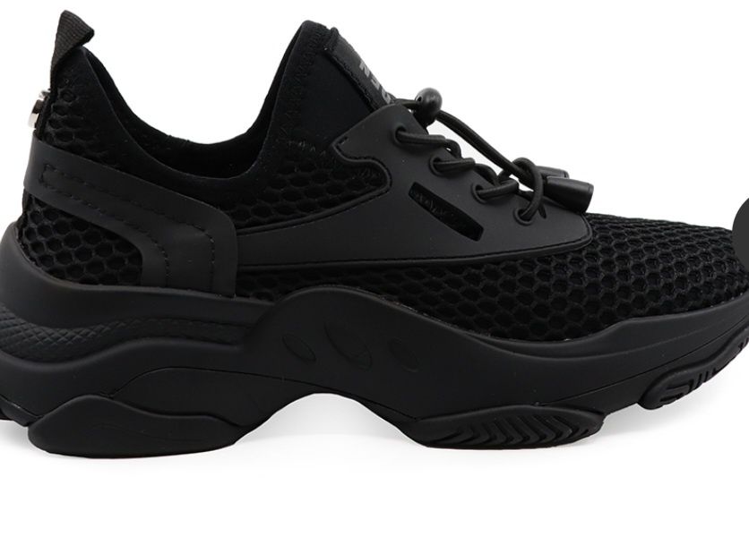 Steve Madden/ 37/