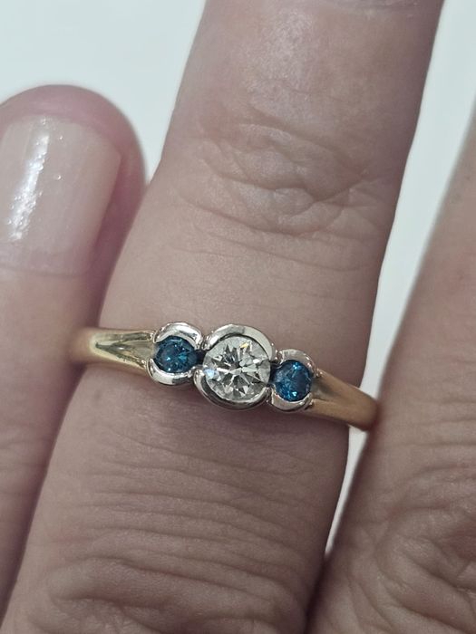 585 Голубой бриллиант