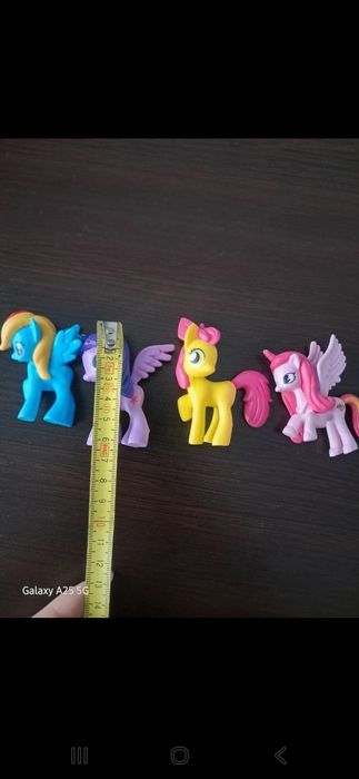 My little poney figurine