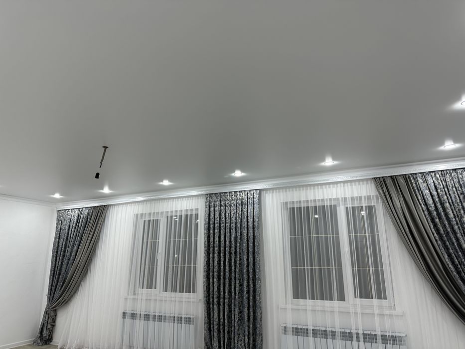 Натежной потолог