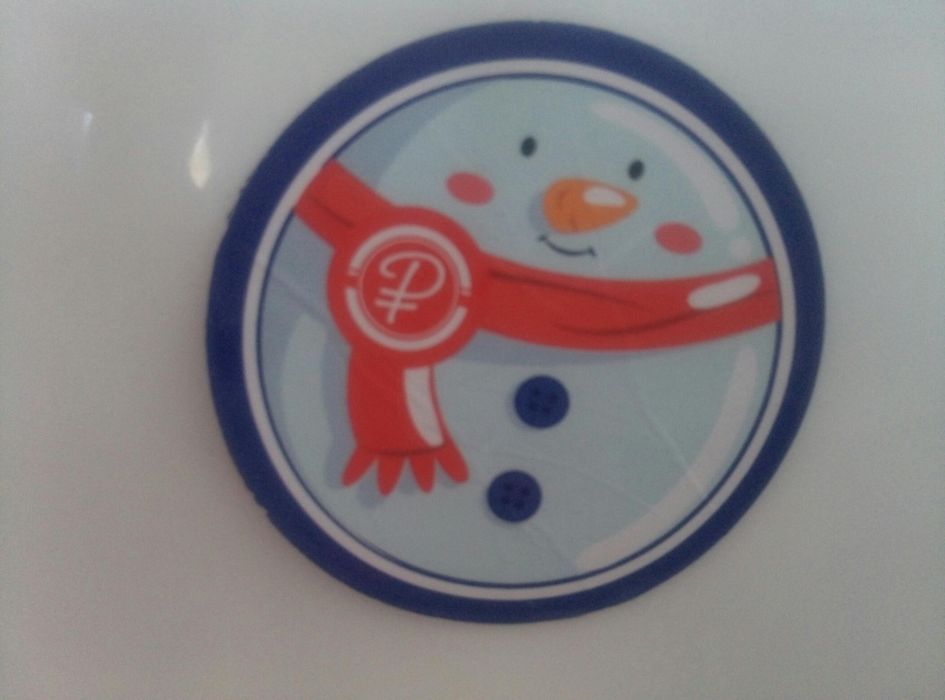 Магниты на холодильник.