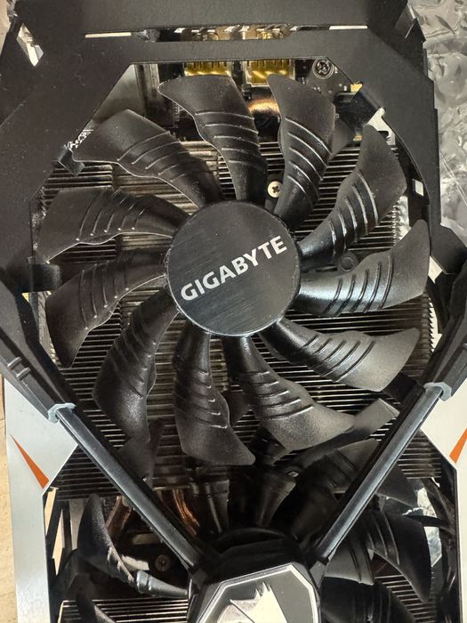 Видеокарта Gigabyte GTX 1080 Aorus 8G