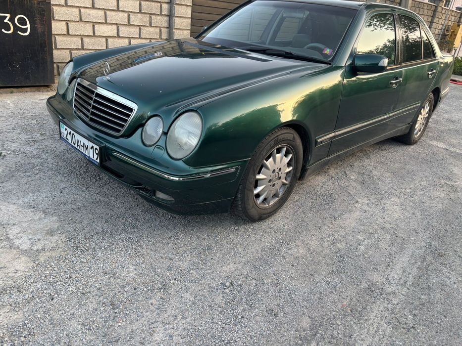 Продам мерс 2000г.в