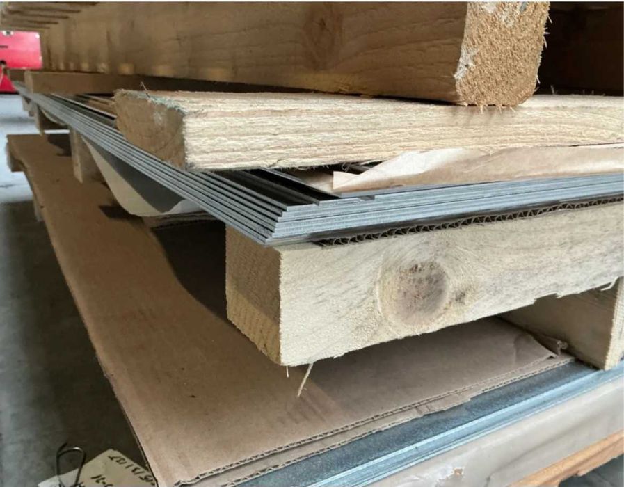 Tablă inox si aluminiu