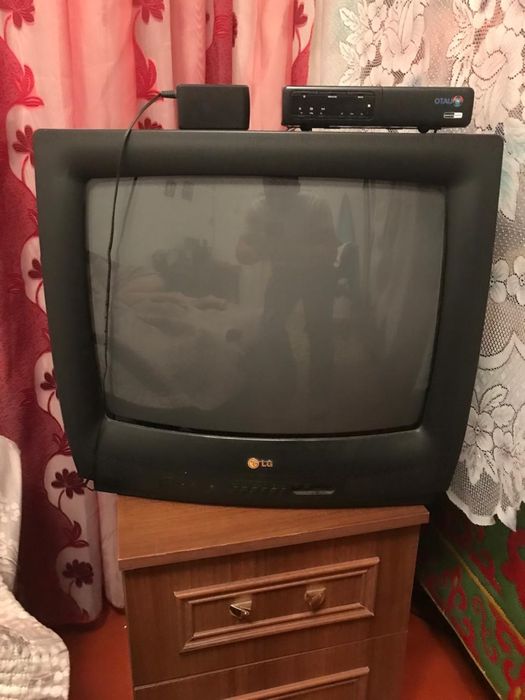 Продам Телевизоры