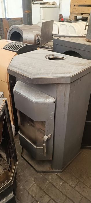 Sobe ,șeminee,soba cu lemne